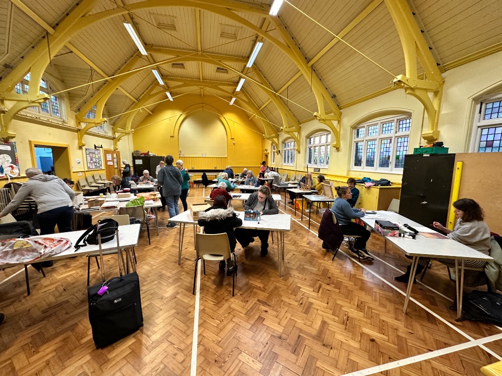 Thursday evening art session at Holmwood Hall